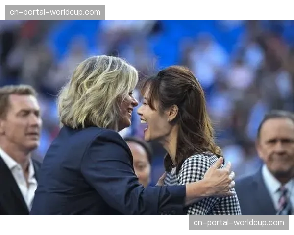 网球名人堂公布2026年候选人名单,穆古鲁扎、德尔波特罗在列 网球名人堂公布2026年候选人名单,穆古鲁扎、德尔波特罗在列